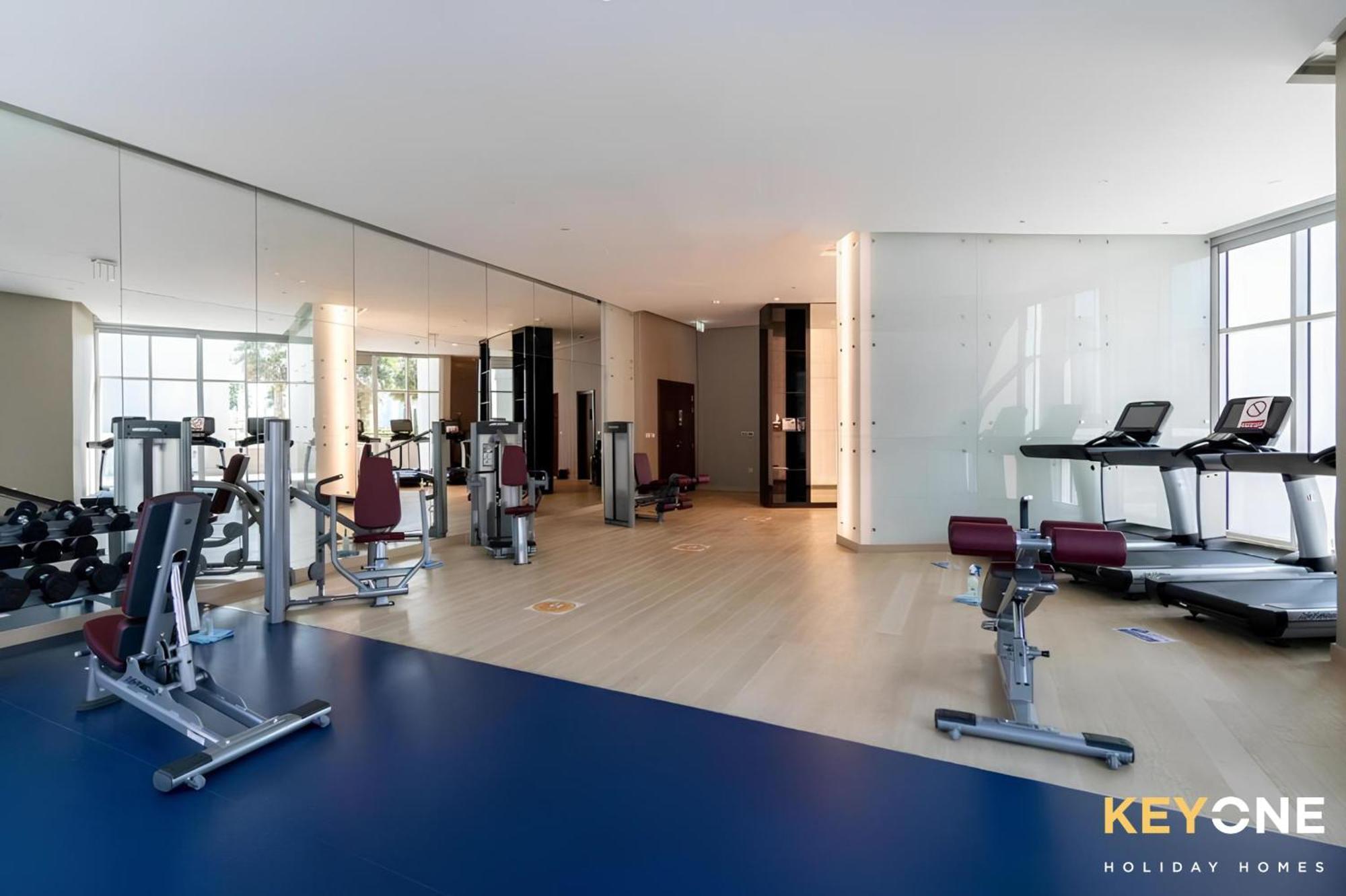 Sleek Studio In Prive With Stunning Canal View Dubai Ngoại thất bức ảnh