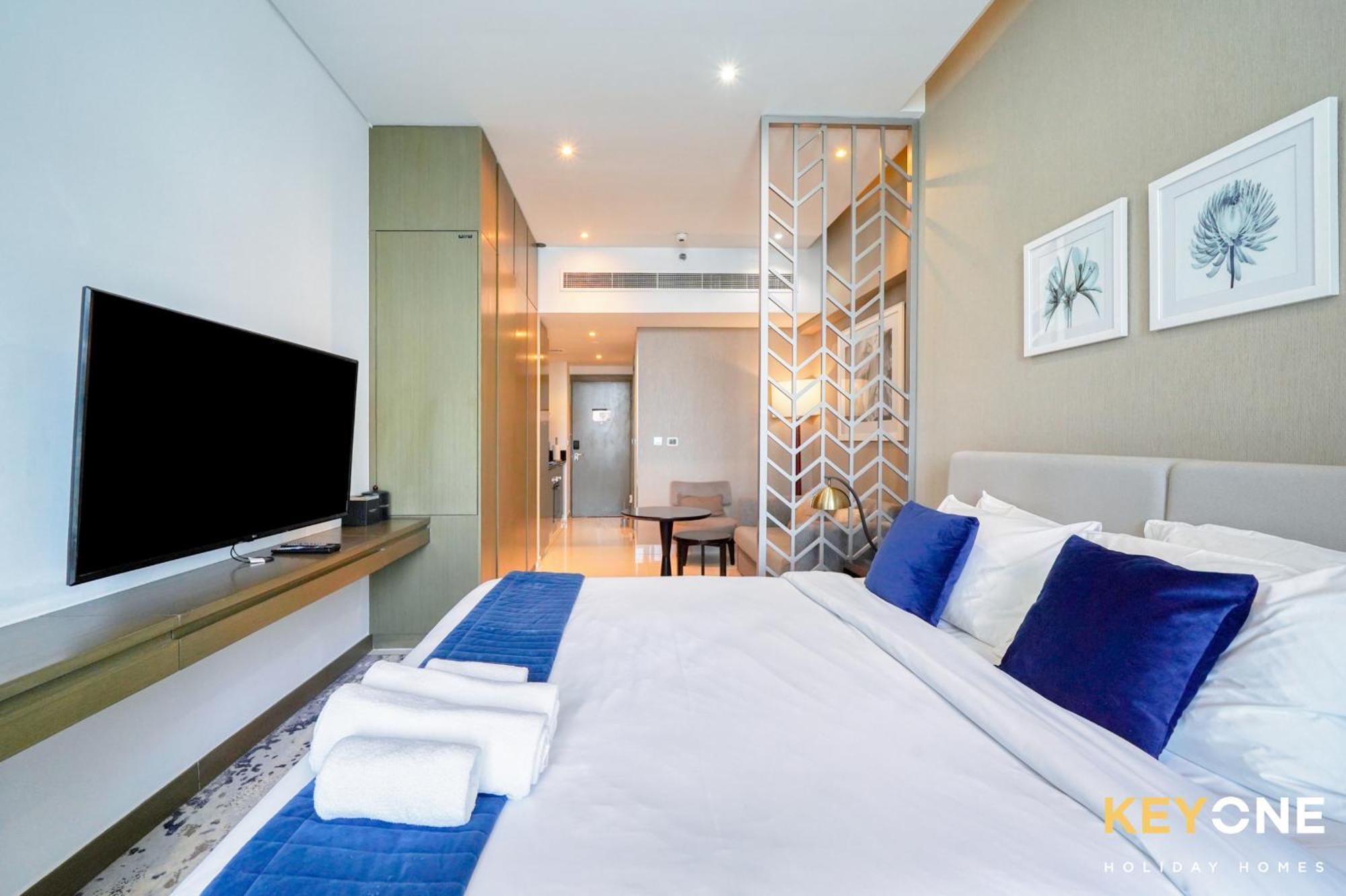 Sleek Studio In Prive With Stunning Canal View Dubai Ngoại thất bức ảnh